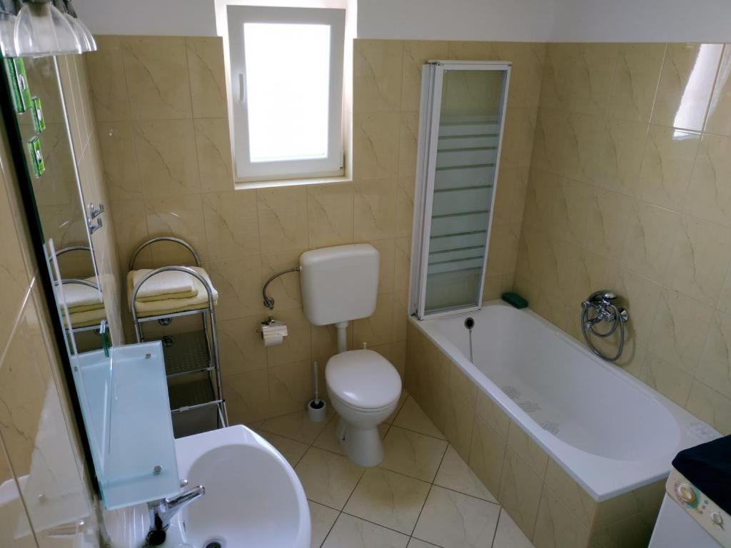 Amazing Seaview With A Balcony Near The - Kneza Trpimira I Apartment